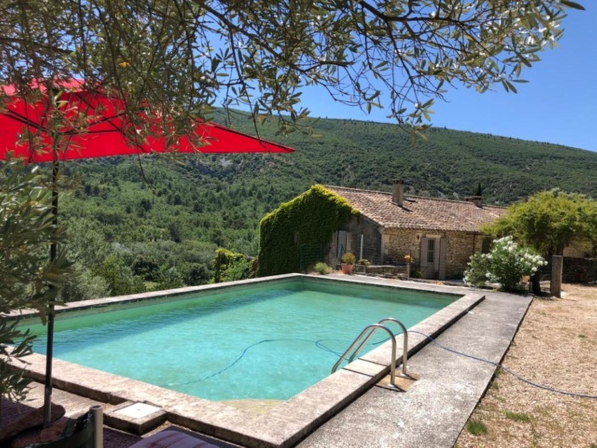 Stylish House With Heated Pool In Lacoste Лакост Экстерьер фото